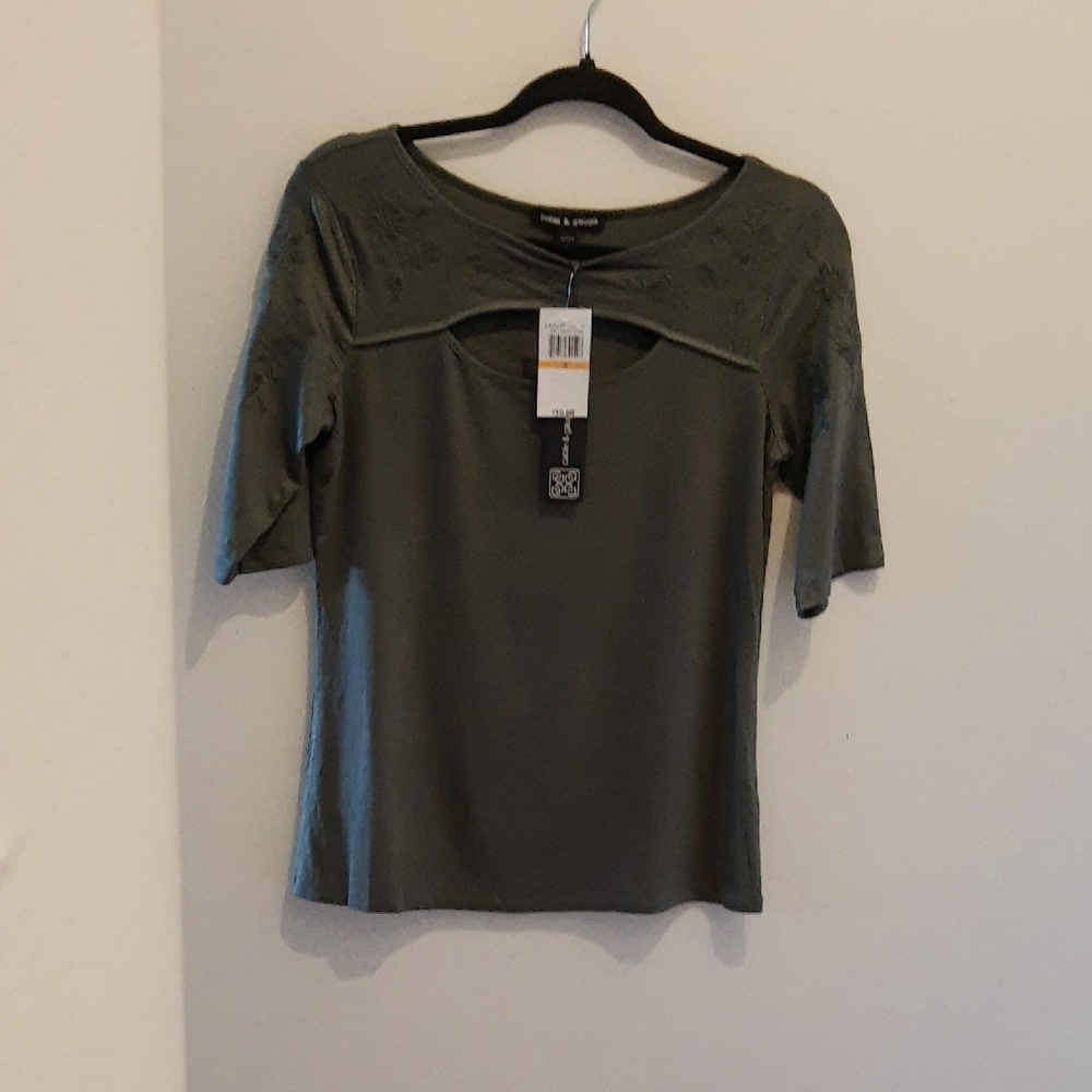 NWT Cable & Gauge Olive Green Women's Top Size S